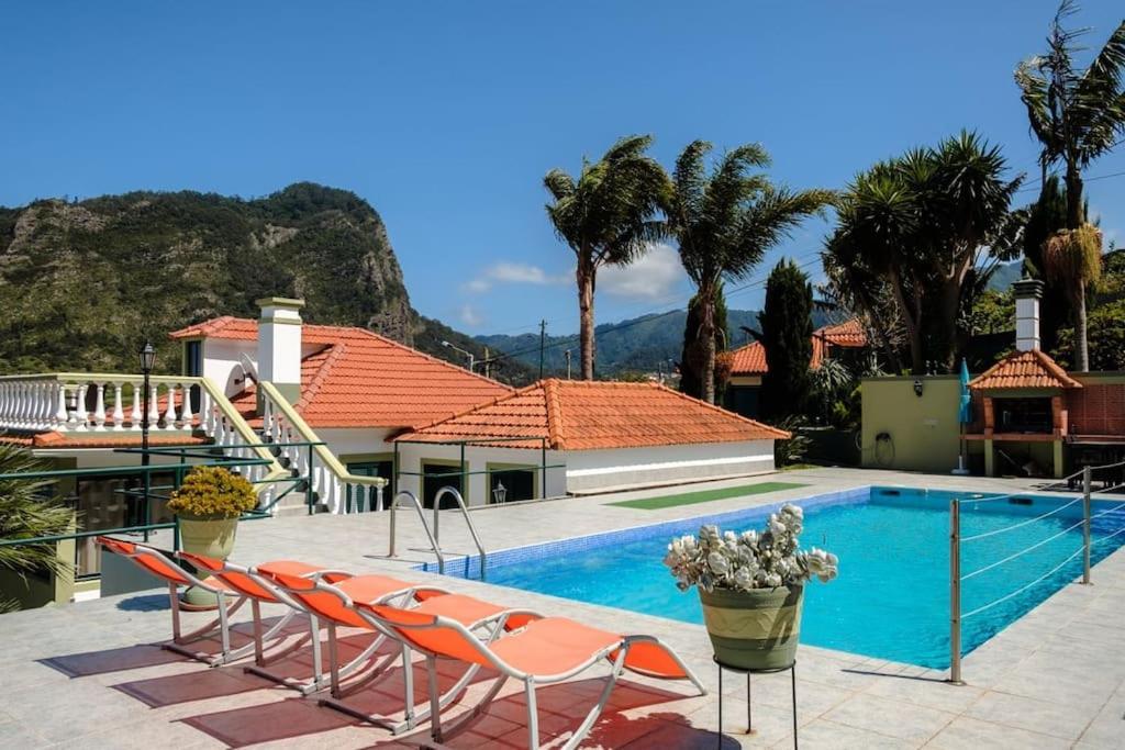 Hikers Haven Villa Sao Roque Do Faial Exterior photo