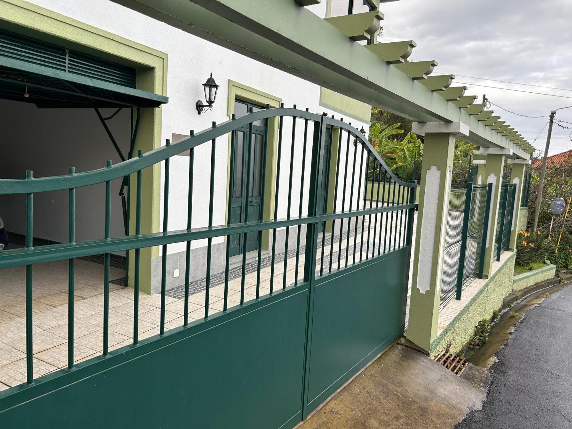 Hikers Haven Villa Sao Roque Do Faial Exterior photo