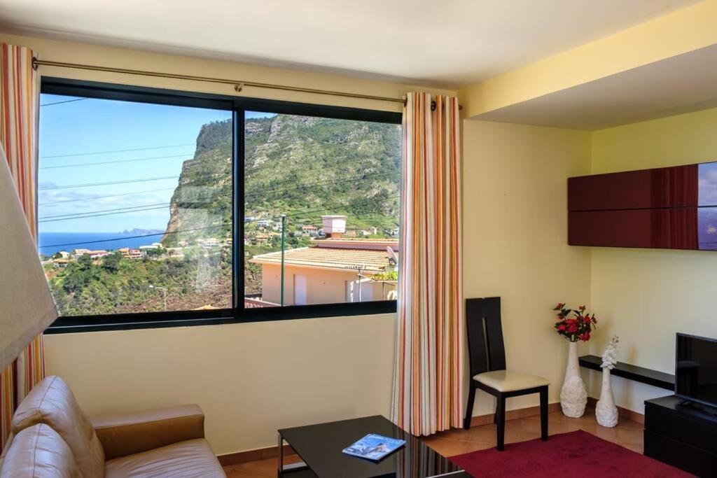 Hikers Haven Villa Sao Roque Do Faial Exterior photo